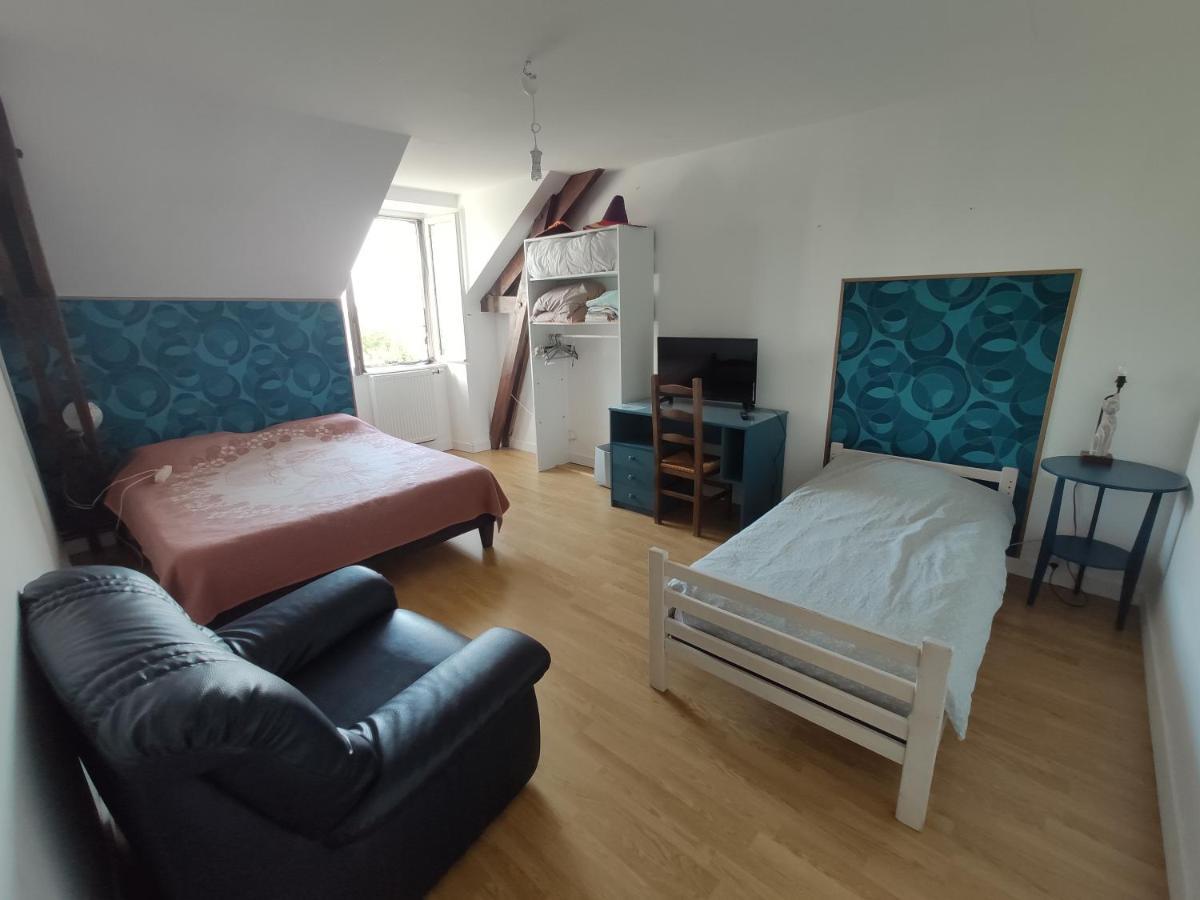 Bienvenue Chez Joelle Et Andre Au 207 Bed & Breakfast Balaze Dış mekan fotoğraf